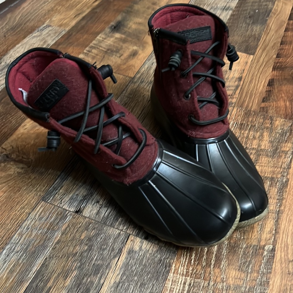 Sperry duck boots
